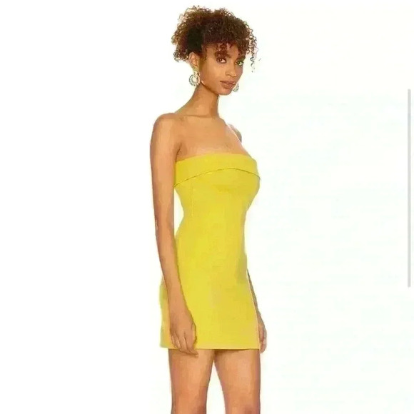 NWT! Superdown Annabelle Strapless Mini Dress - Picture 2 of 12